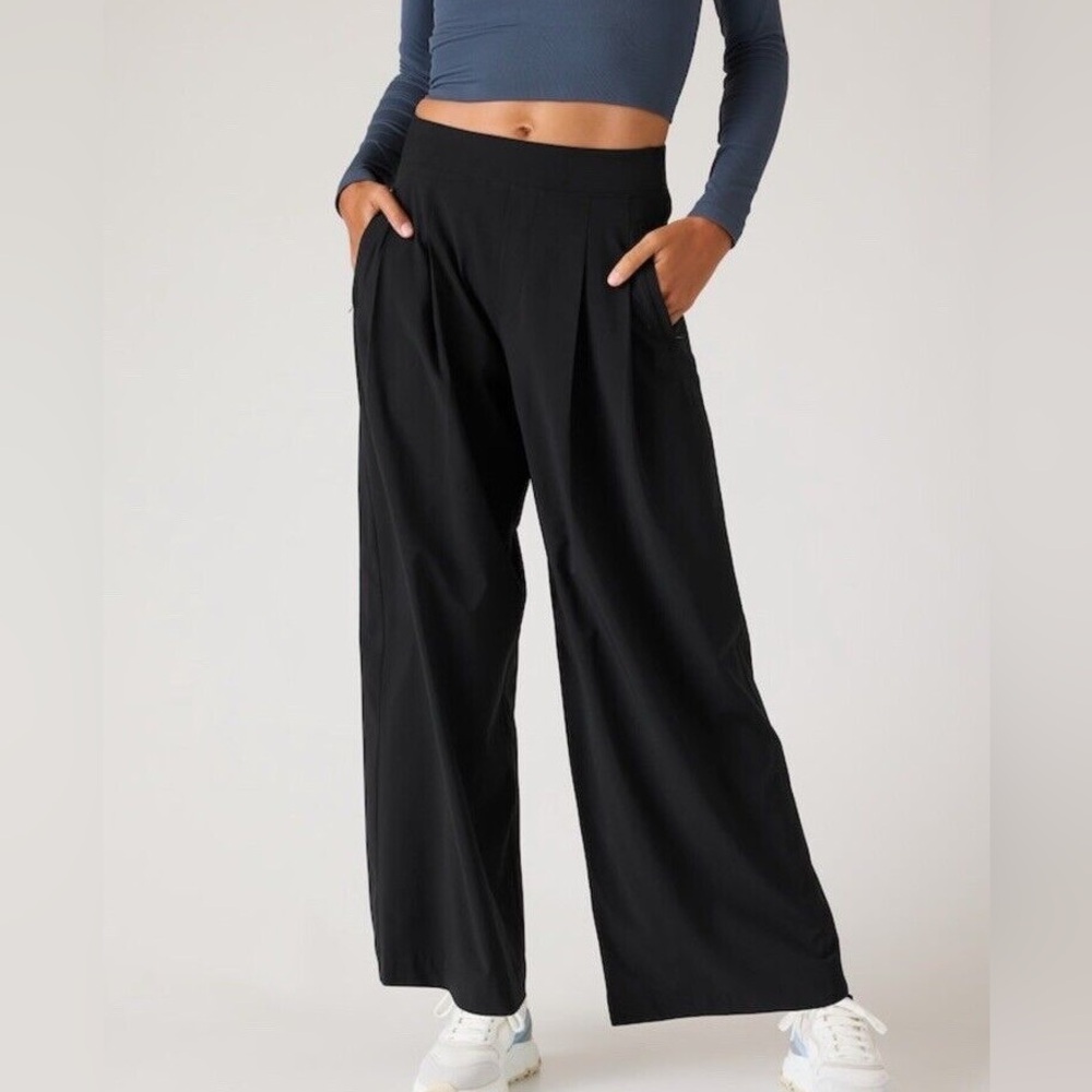 Athleta Brooklyn wide leg crop pants black 6tall